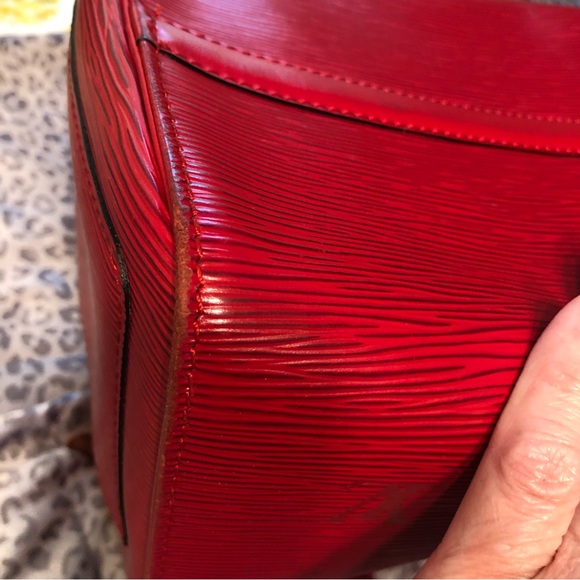 Louis Vuitton Red Vernis Monogram Speedy 30 - Picture 13 of 15